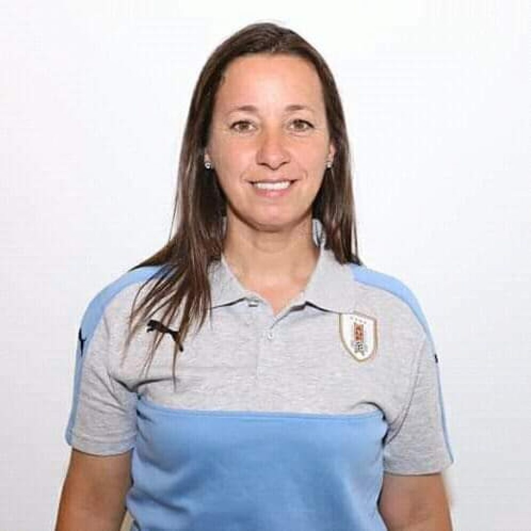 ProSecretaria Entrenadora Claudia Mora